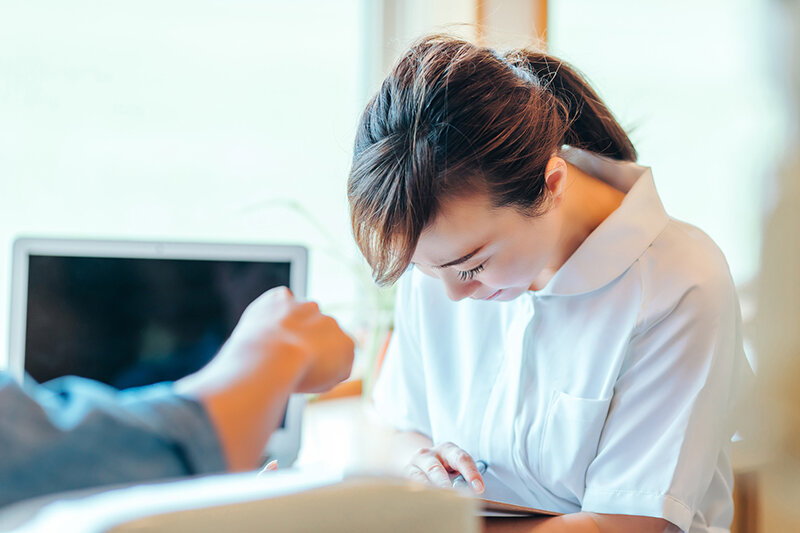 「カスハラ対策」義務化へ...医療現場でいまから準備・着手すべき対応策　社労士が解説