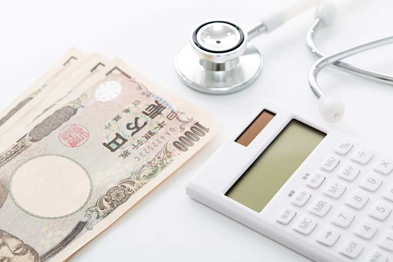 開業当初は外注・レンタルでコスト抑制...医療機器の段階的導入テクニック