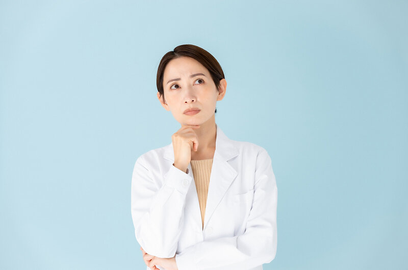 開業医は儲からない？収益が伸び悩む理由と黒字経営に必要な準備を解説