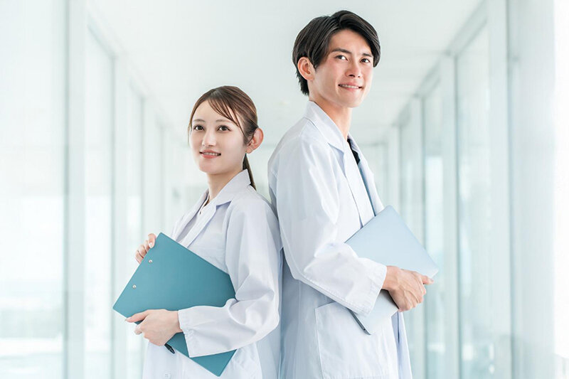 大学病院の医師の年収は？平均年収の考え方や収入を上げる方法を解説